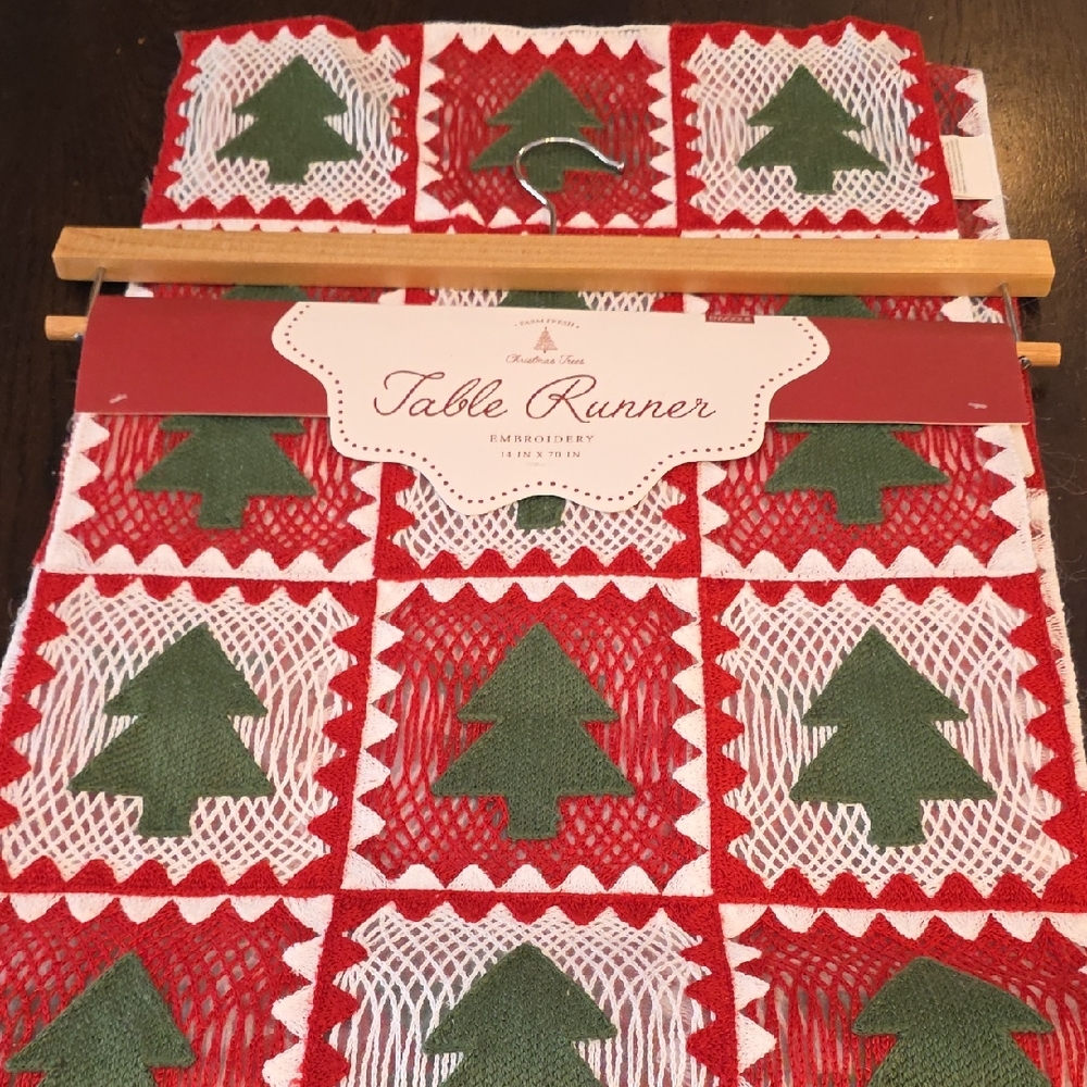 Festive Christmas Tree Table Runner in Red and Green